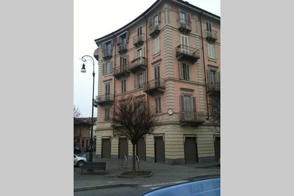 B&B La Casa Di Arturo Turin Bagian luar foto
