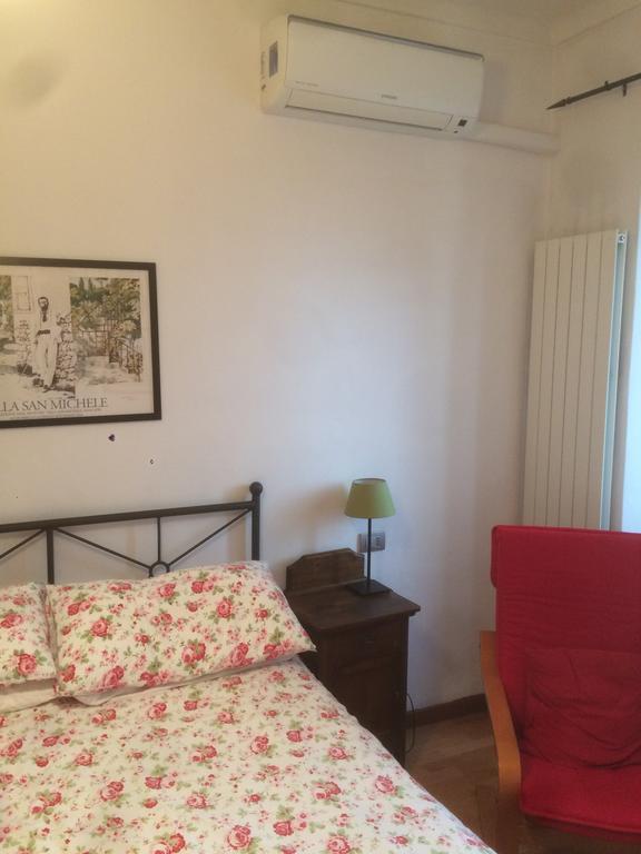 B&B La Casa Di Arturo Turin Bagian luar foto